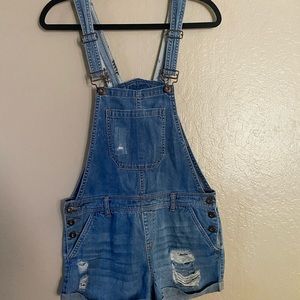 Forever 21 Short Overalls L